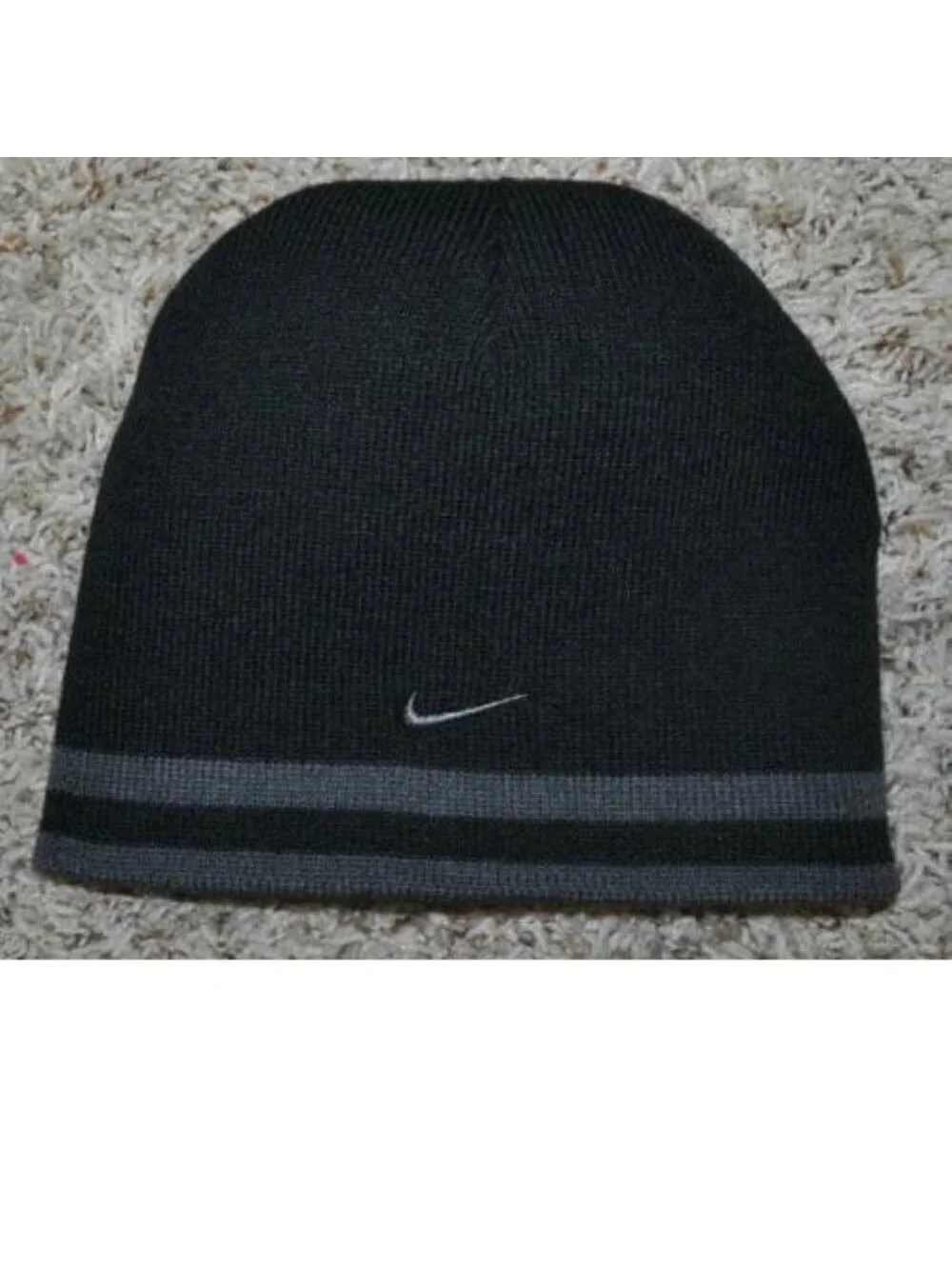 NIKE Hat & Gloves Set 8-20 Kids Swoosh Logo Reversible Black Gray Beanie Winter